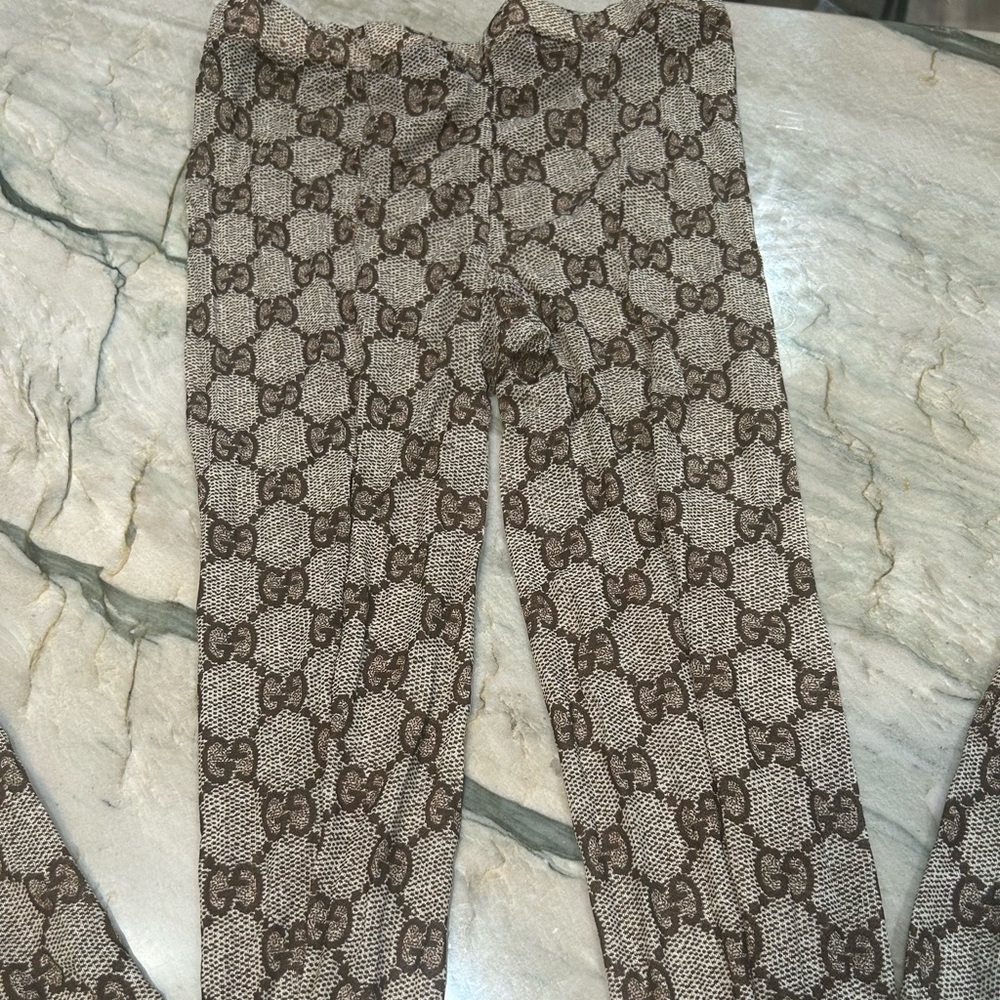 Size small Authentic Gucci tights